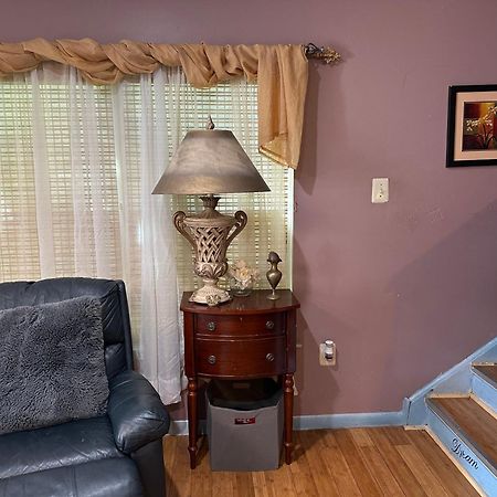 Colorful 3 Bedrooms Twin Home Near Center Philadelphie Extérieur photo