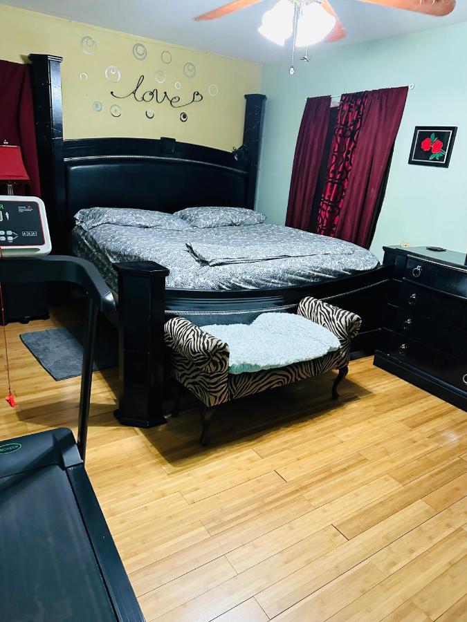 Colorful 3 Bedrooms Twin Home Near Center Philadelphie Extérieur photo